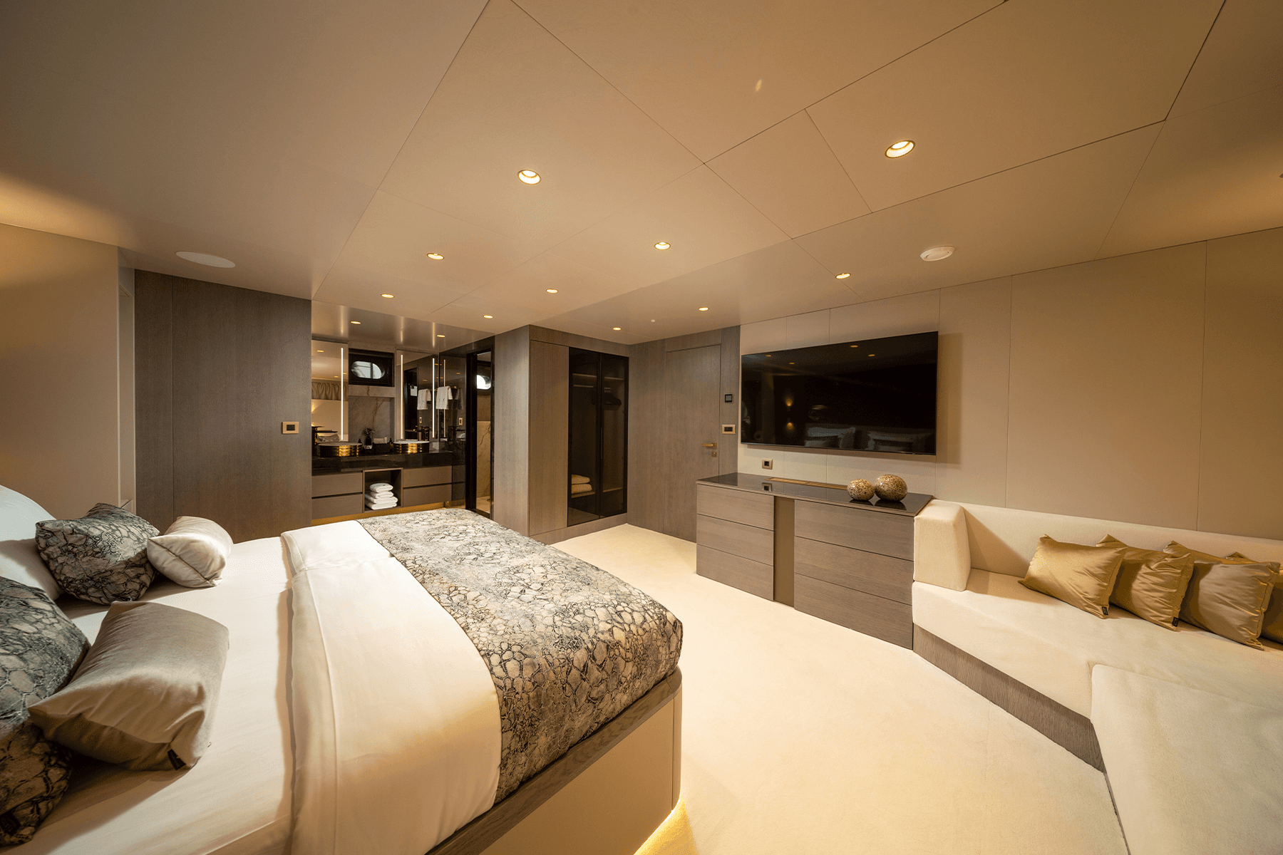 VIP Cabin (x 1) image 1