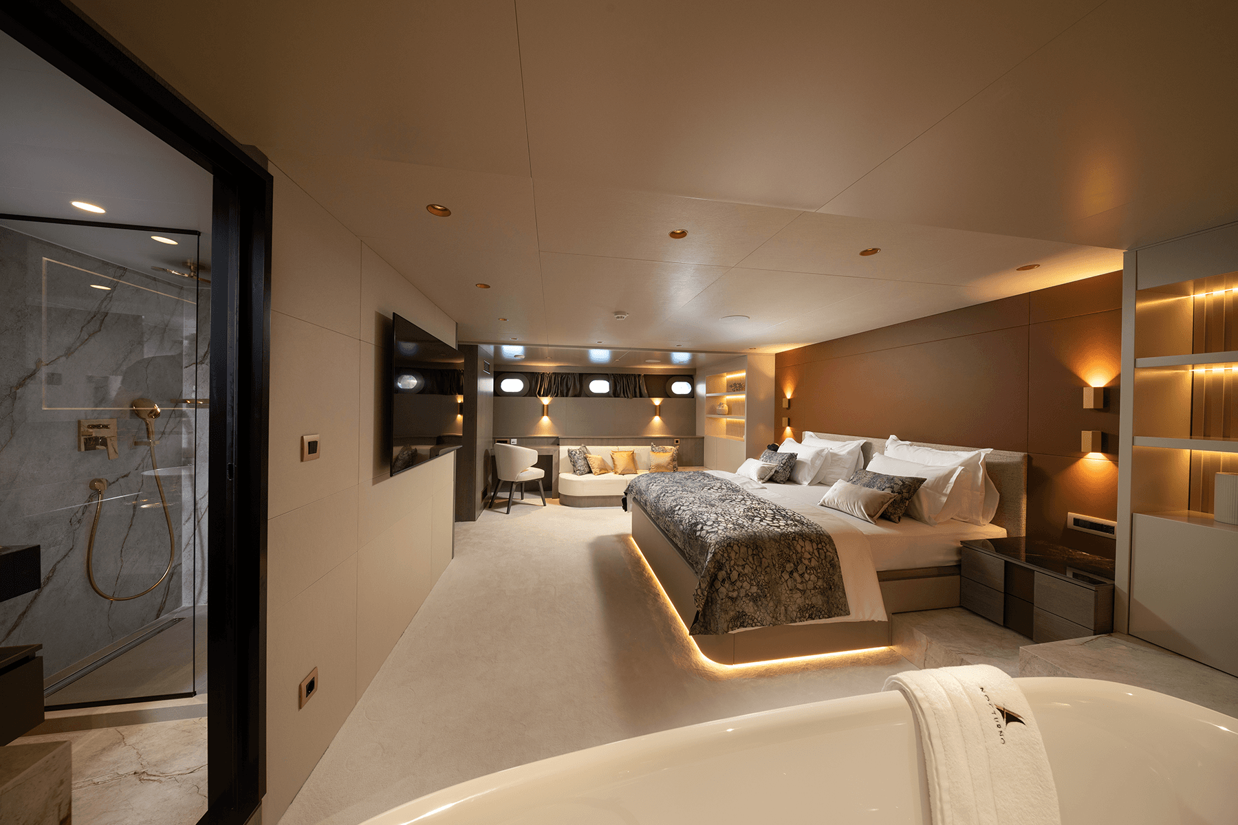 Master Cabin (x 1) image 2
