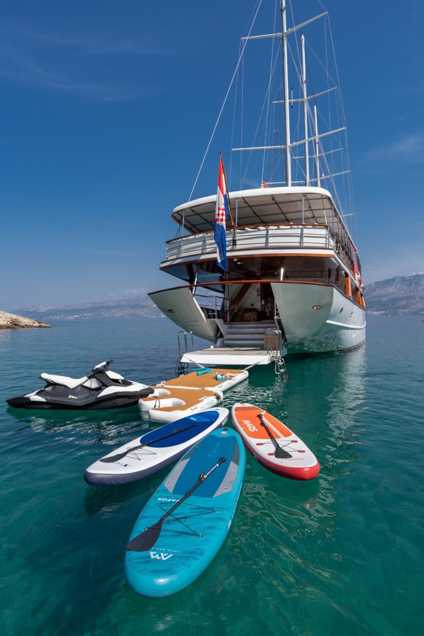 Water Toys & Tenders image 1
