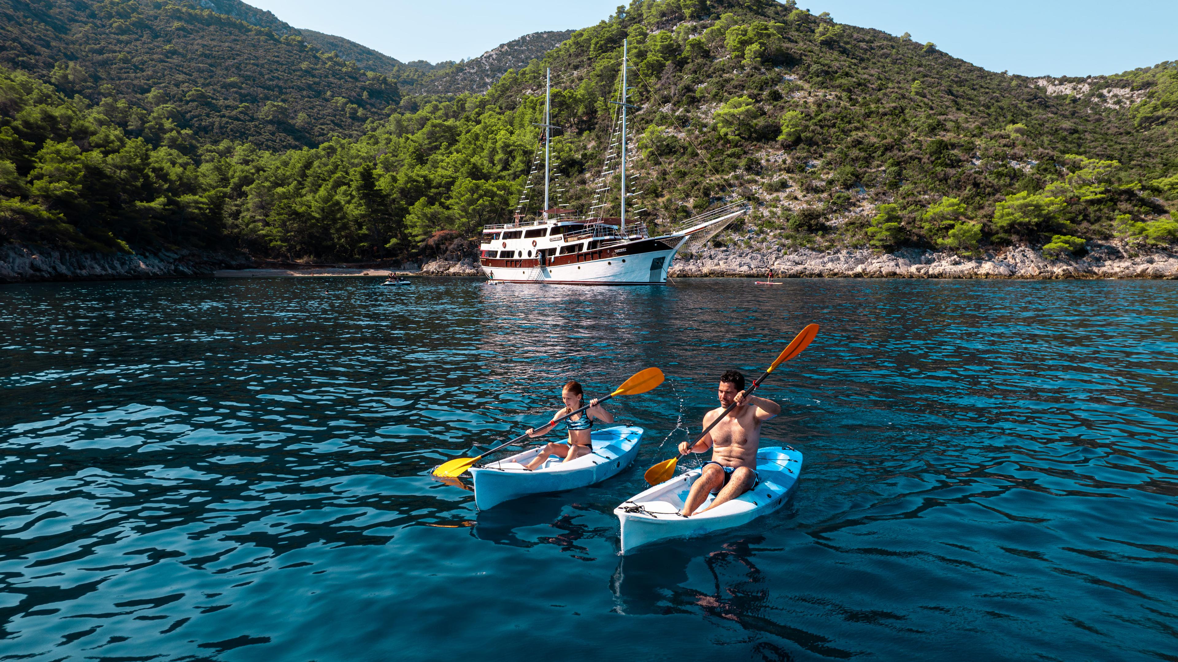 Water Toys & Tenders image 2