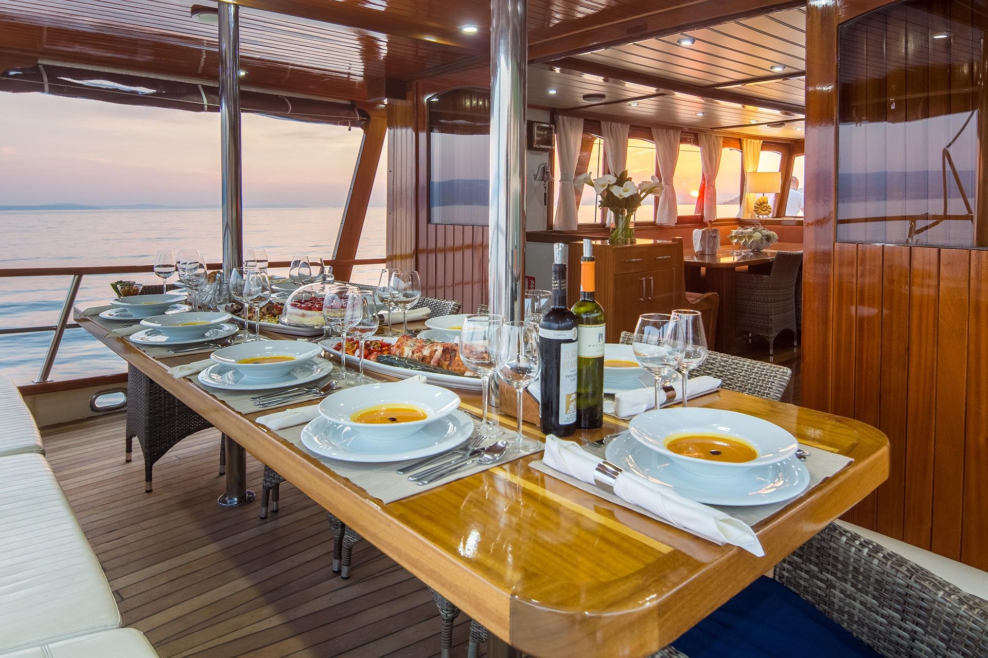 Cuisine Onboard image 5