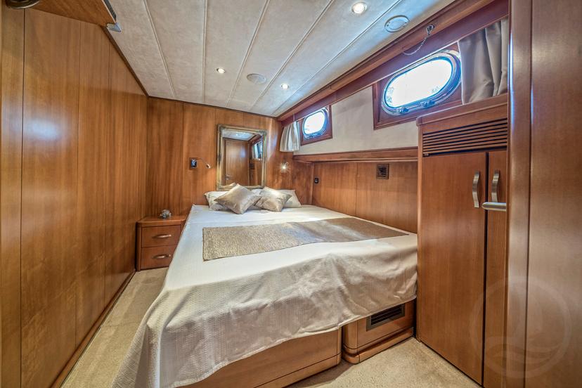 Double Cabin (x2) image 1