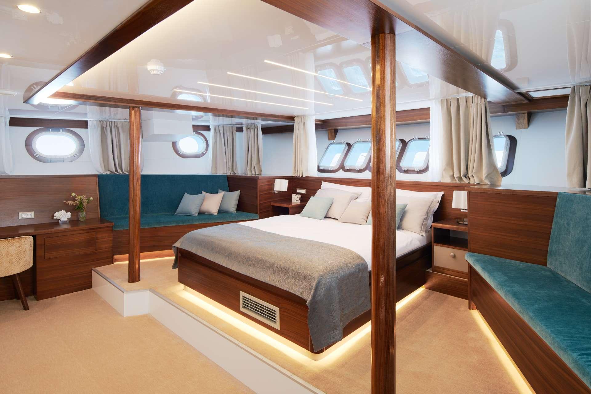 VIP Cabin (x1) image 1