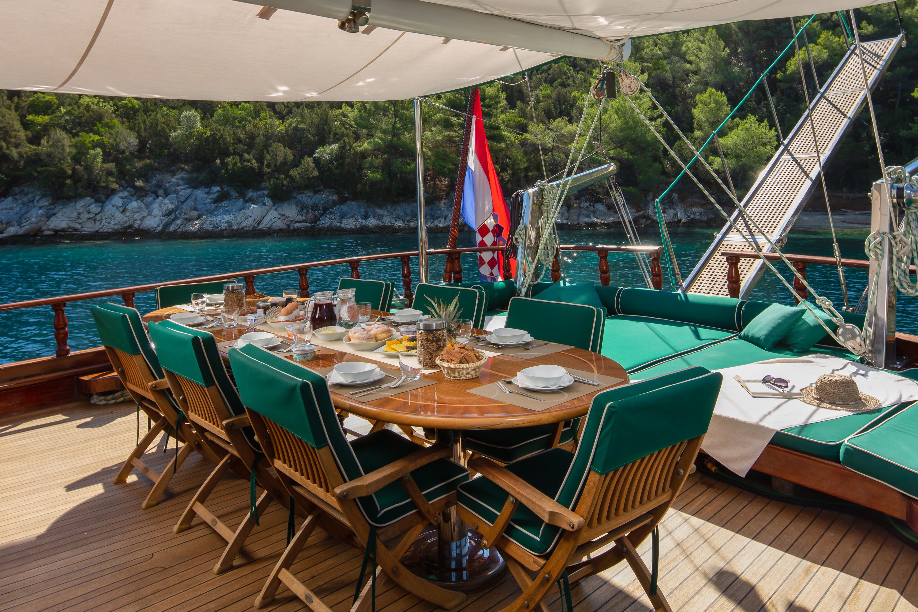 Cuisine Onboard image 4