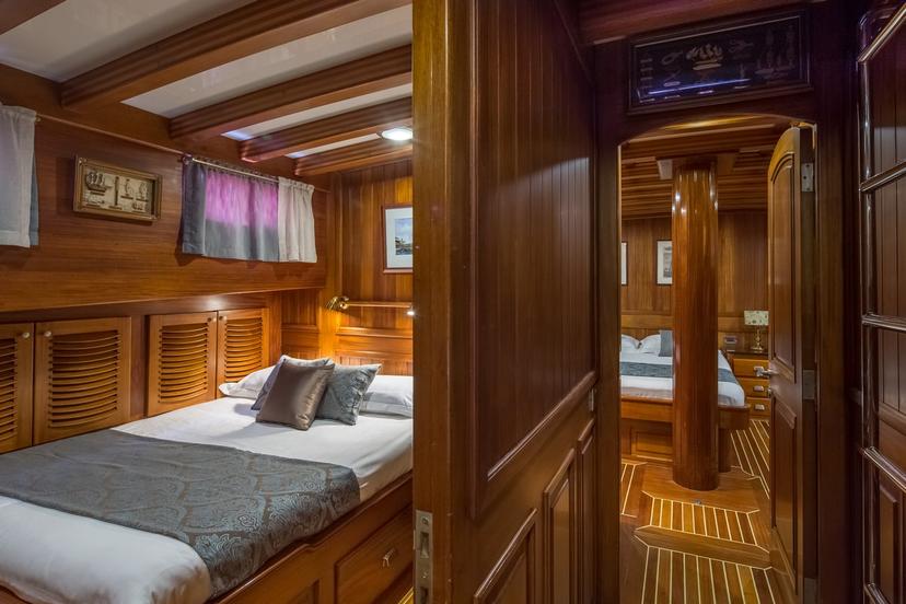 Twin Cabin (x1) image 1