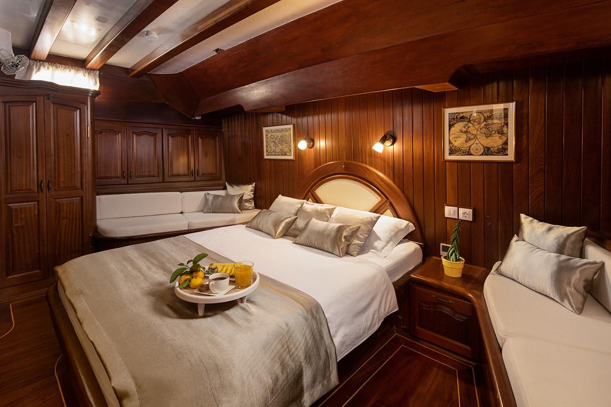Master Cabin (x2) image 1