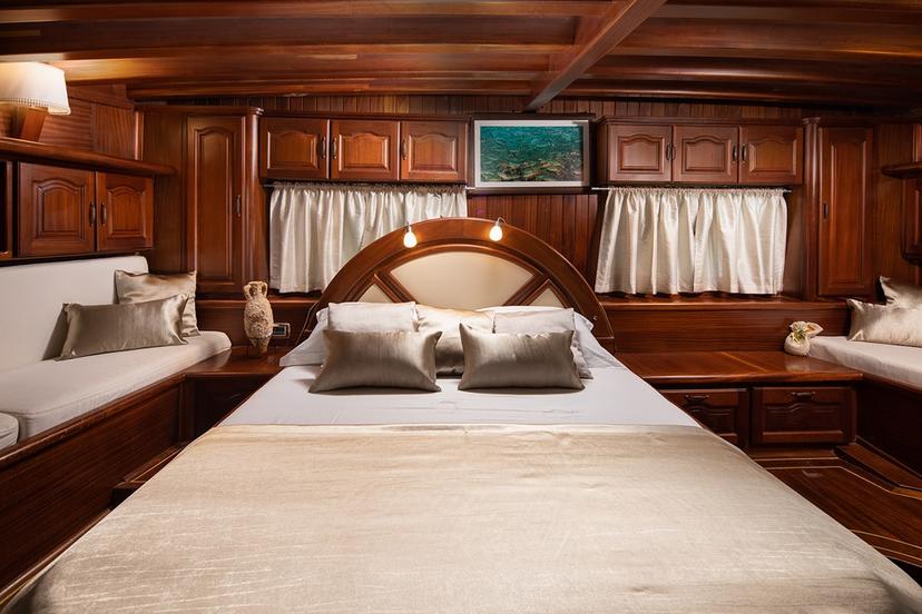 Master Cabin (x2) image 3
