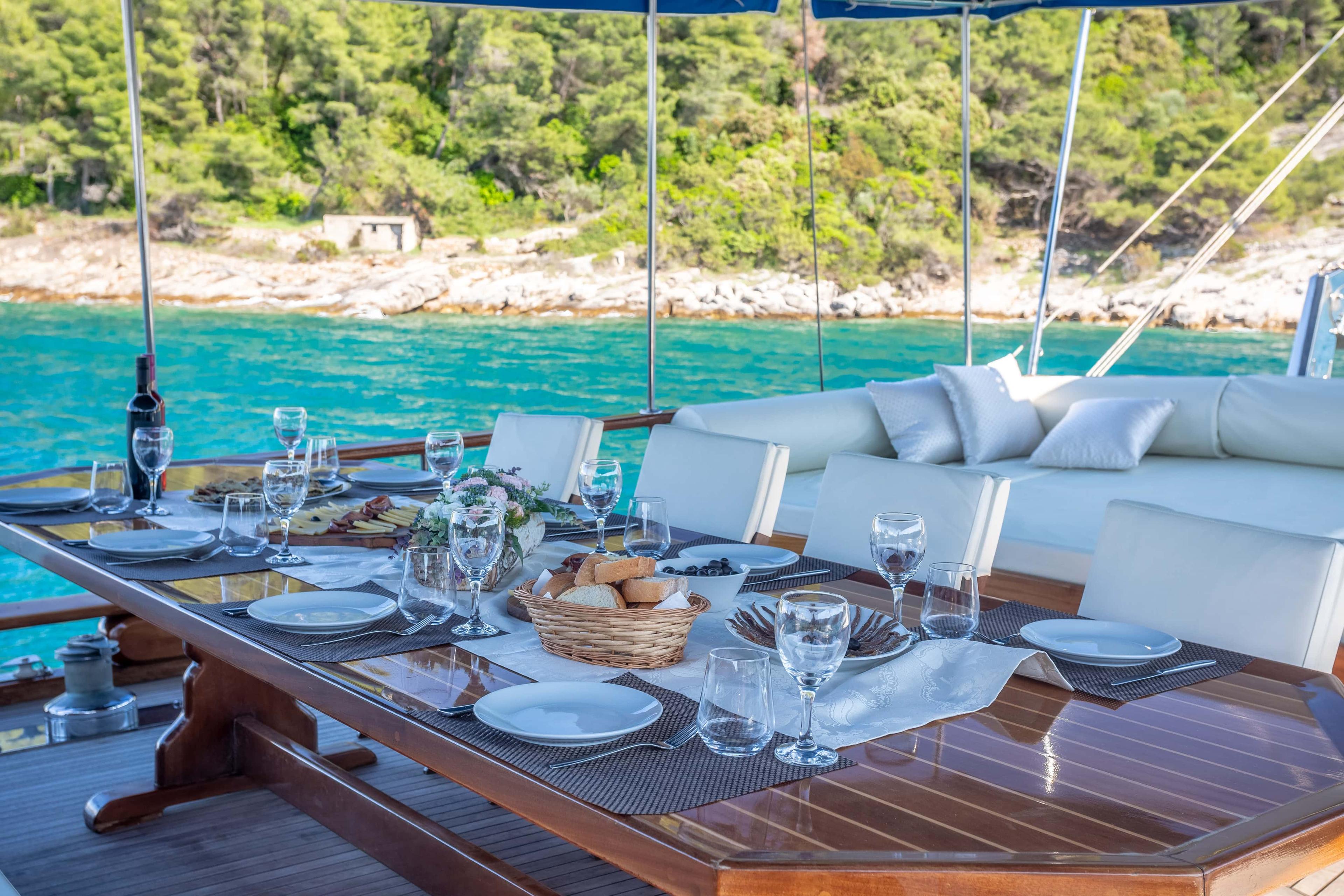 Cuisine Onboard image 1