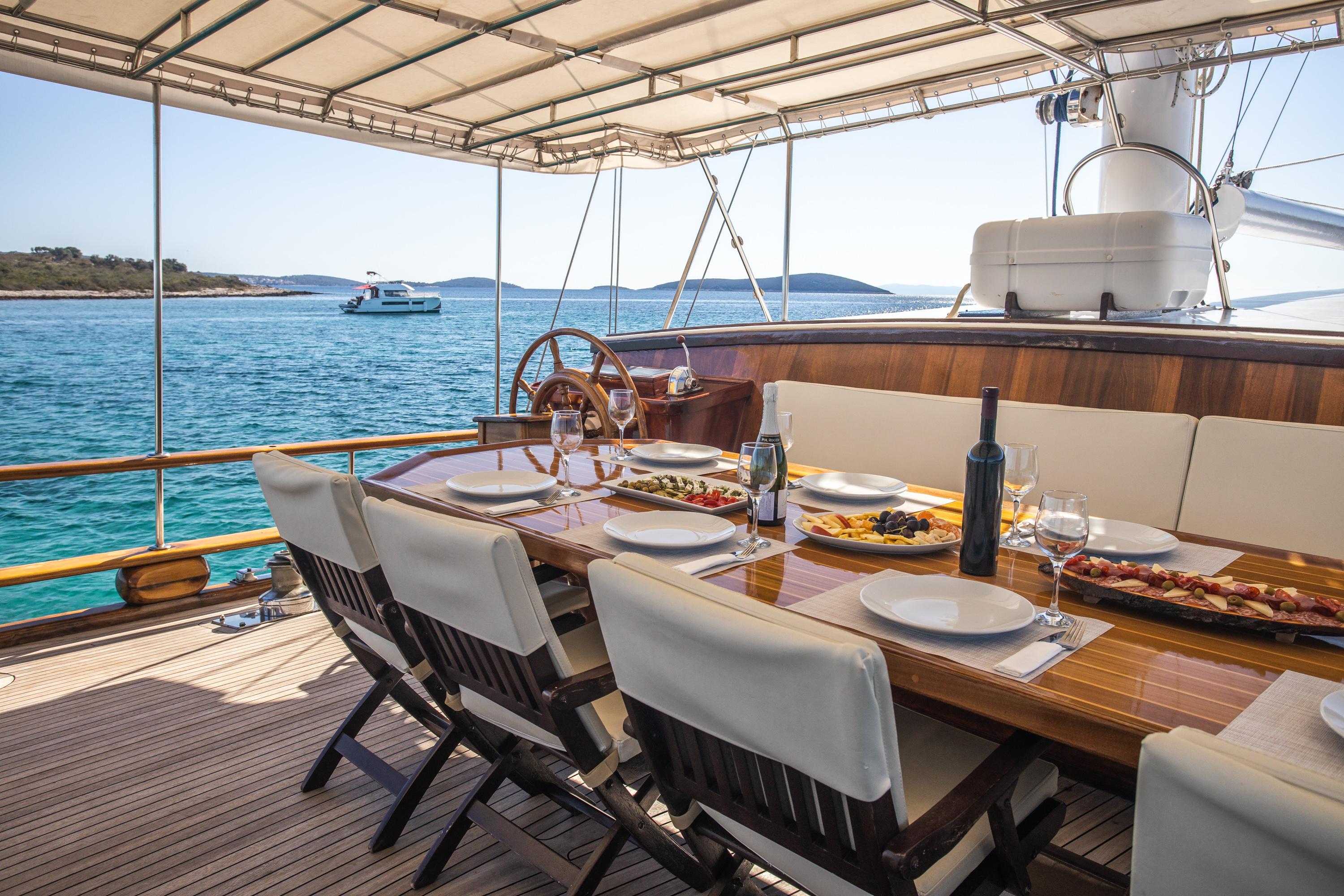 Cuisine Onboard image 2