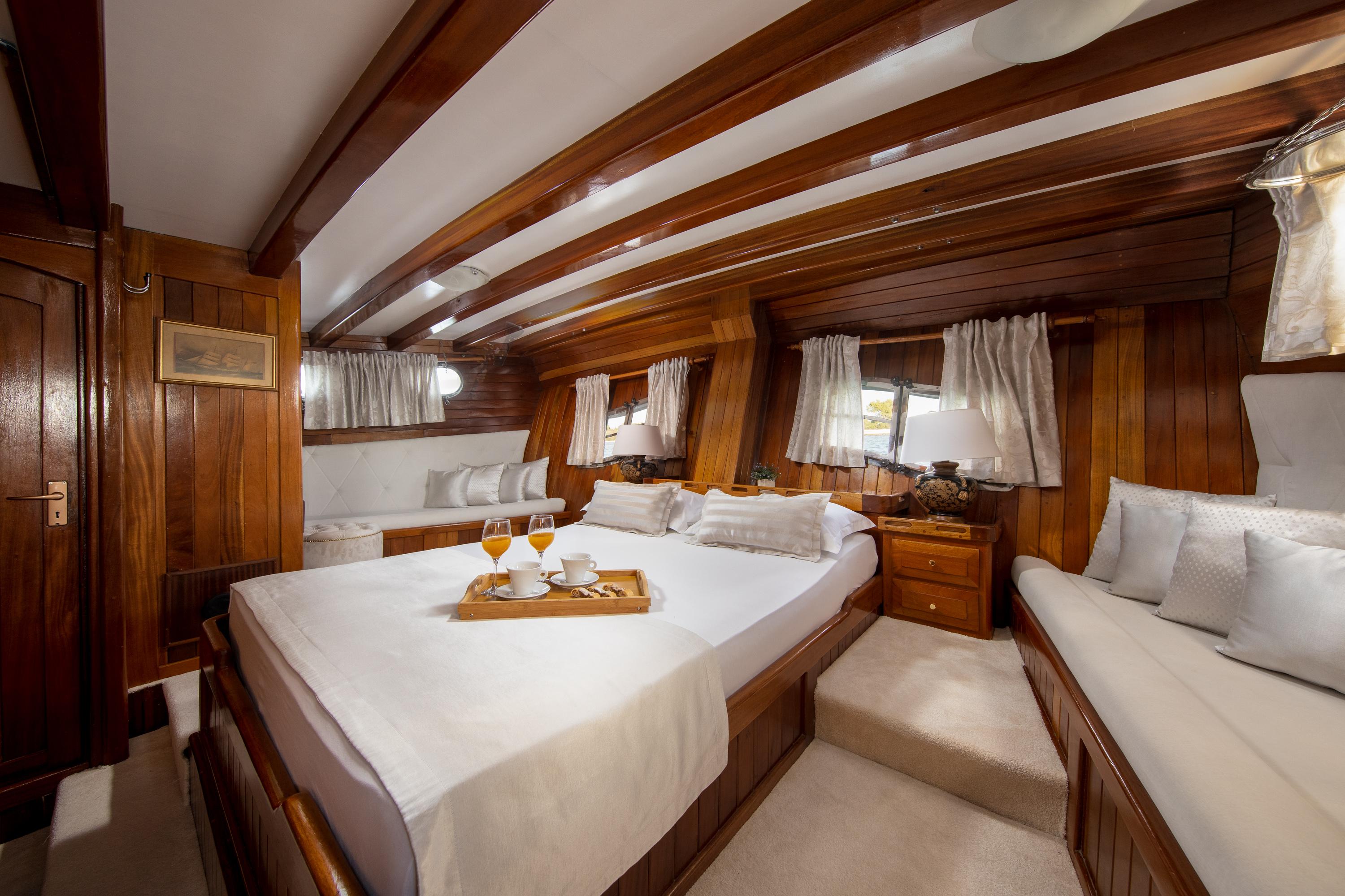 Master Cabin (x1) image 1