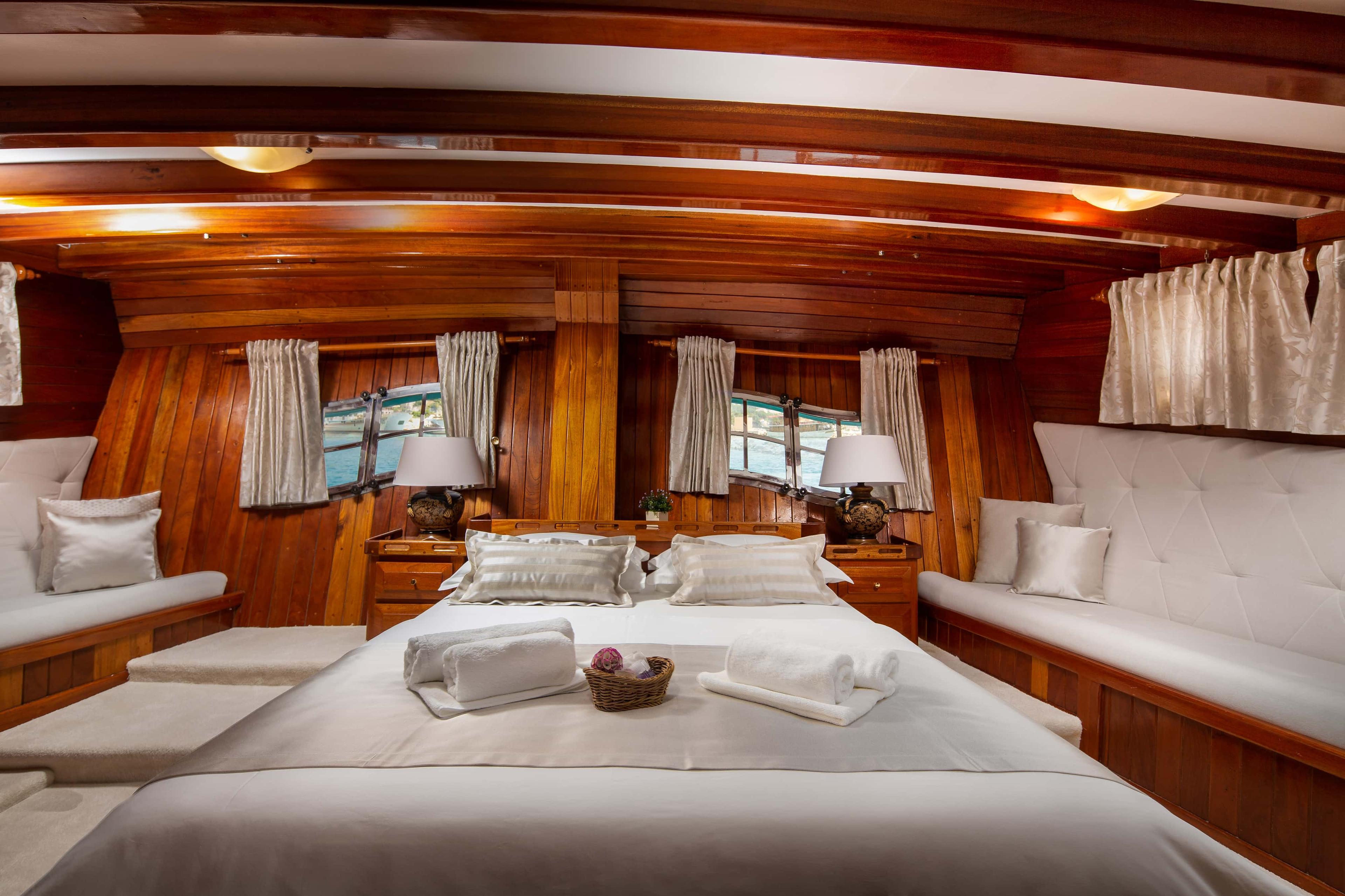 Master Cabin (x1) image 2