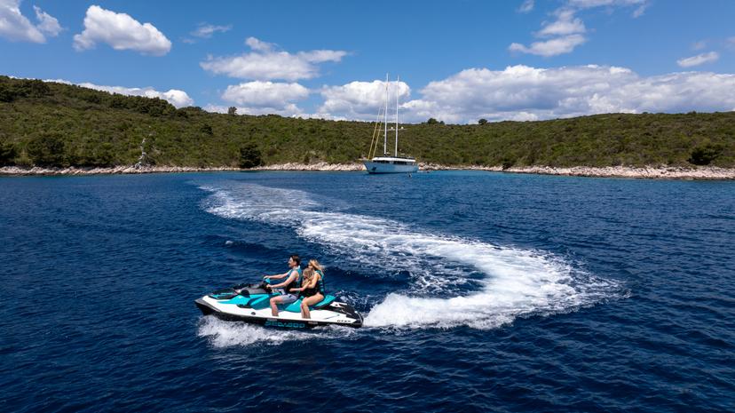 Water Toys & Tenders image 3