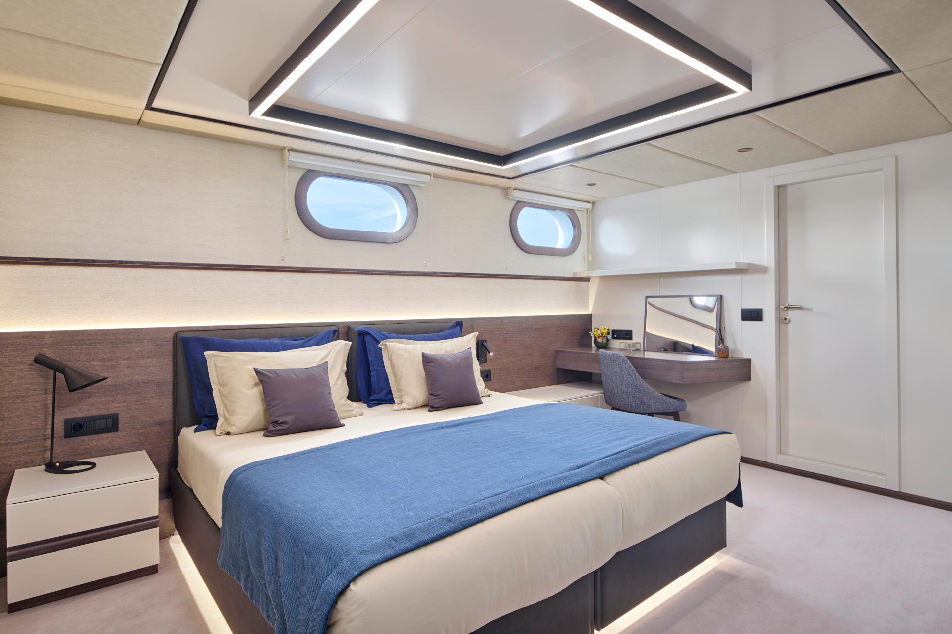 Double Cabin (x2) image 2
