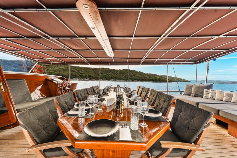 Cuisine Onboard image 2