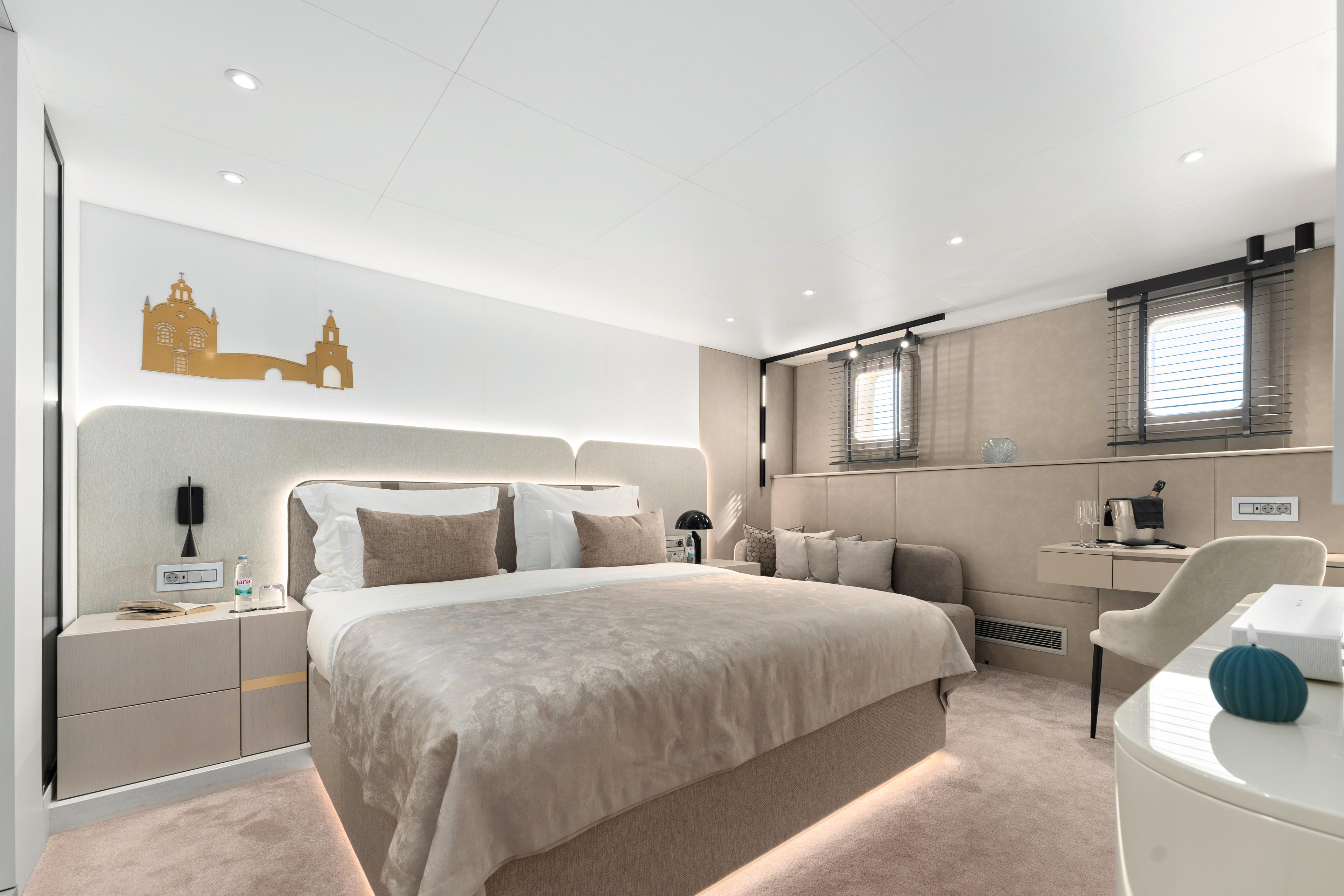 Master Cabin (x1) image 1