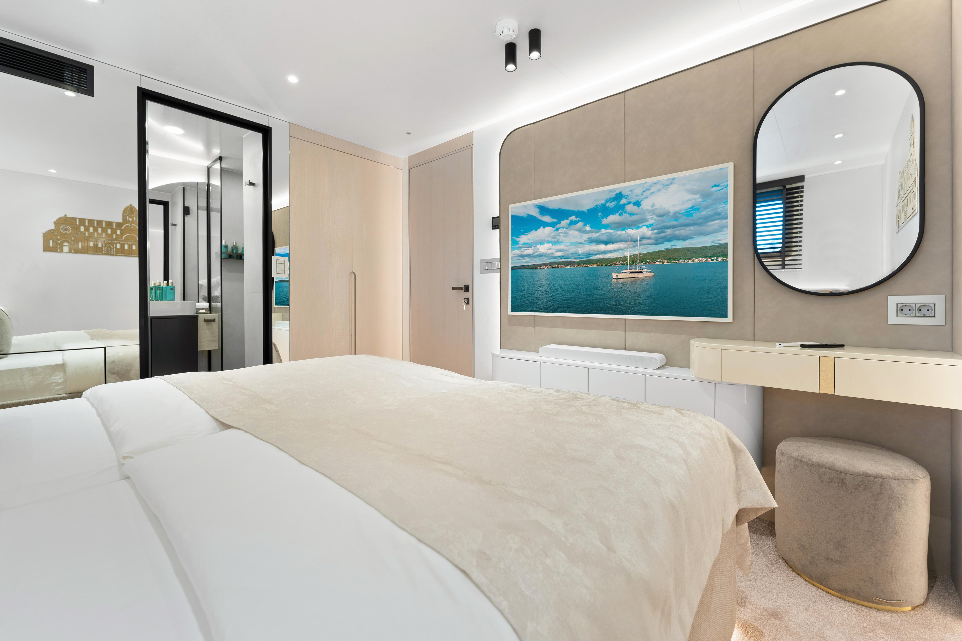 VIP cabin (x1) image 4