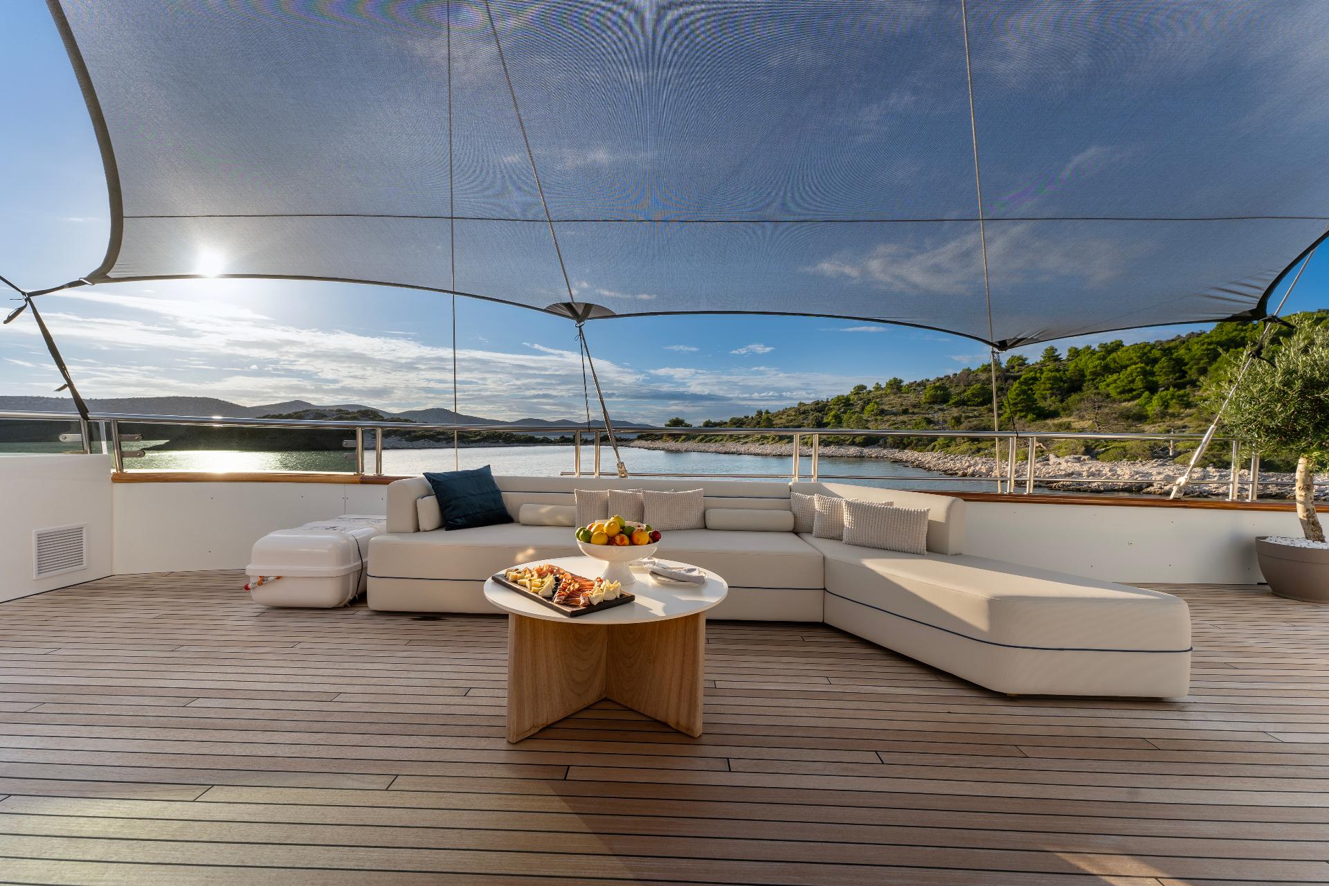 Amenities & Features image 7