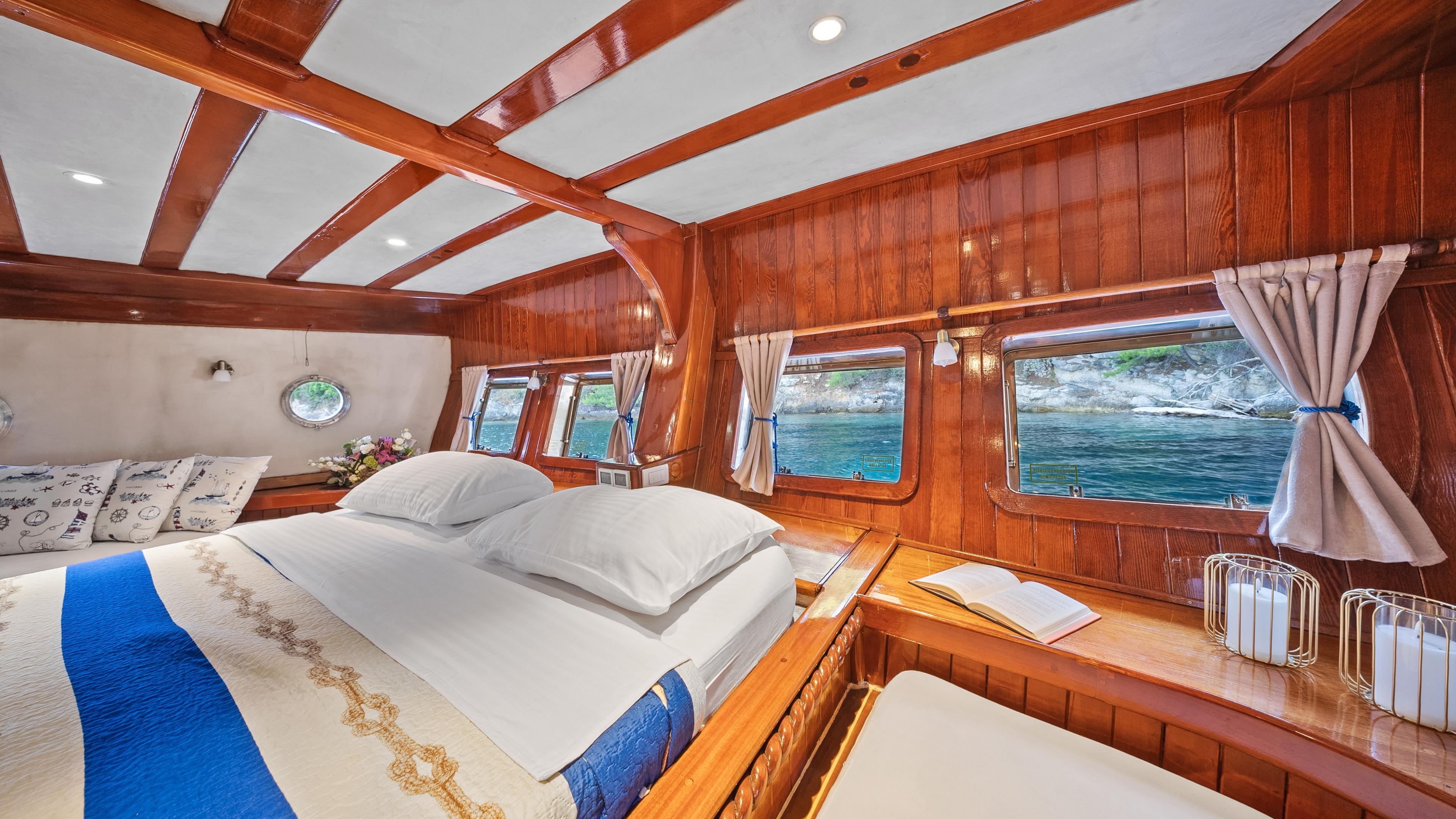Master Cabin (x1) image 1