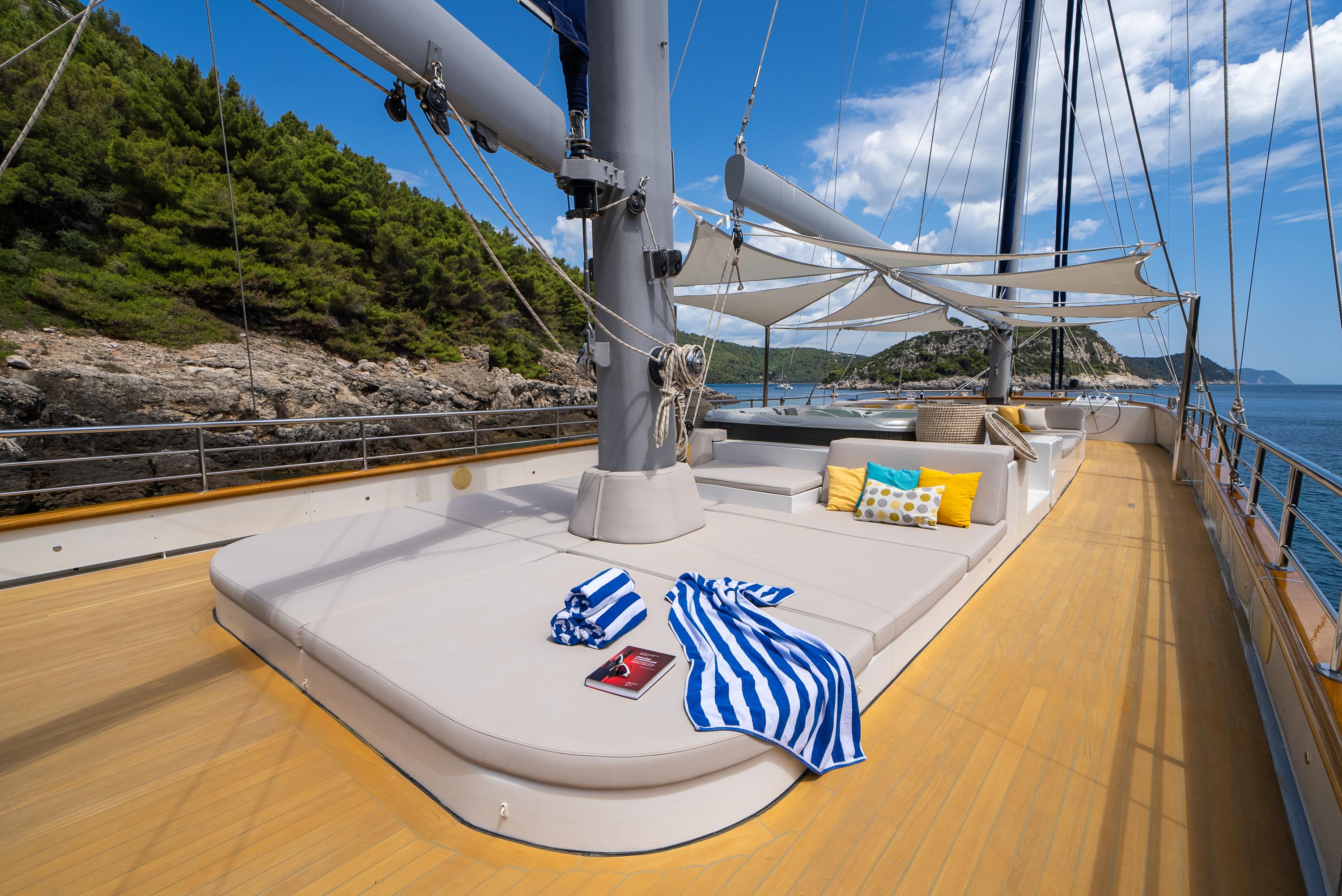 Amenities & Features image 10