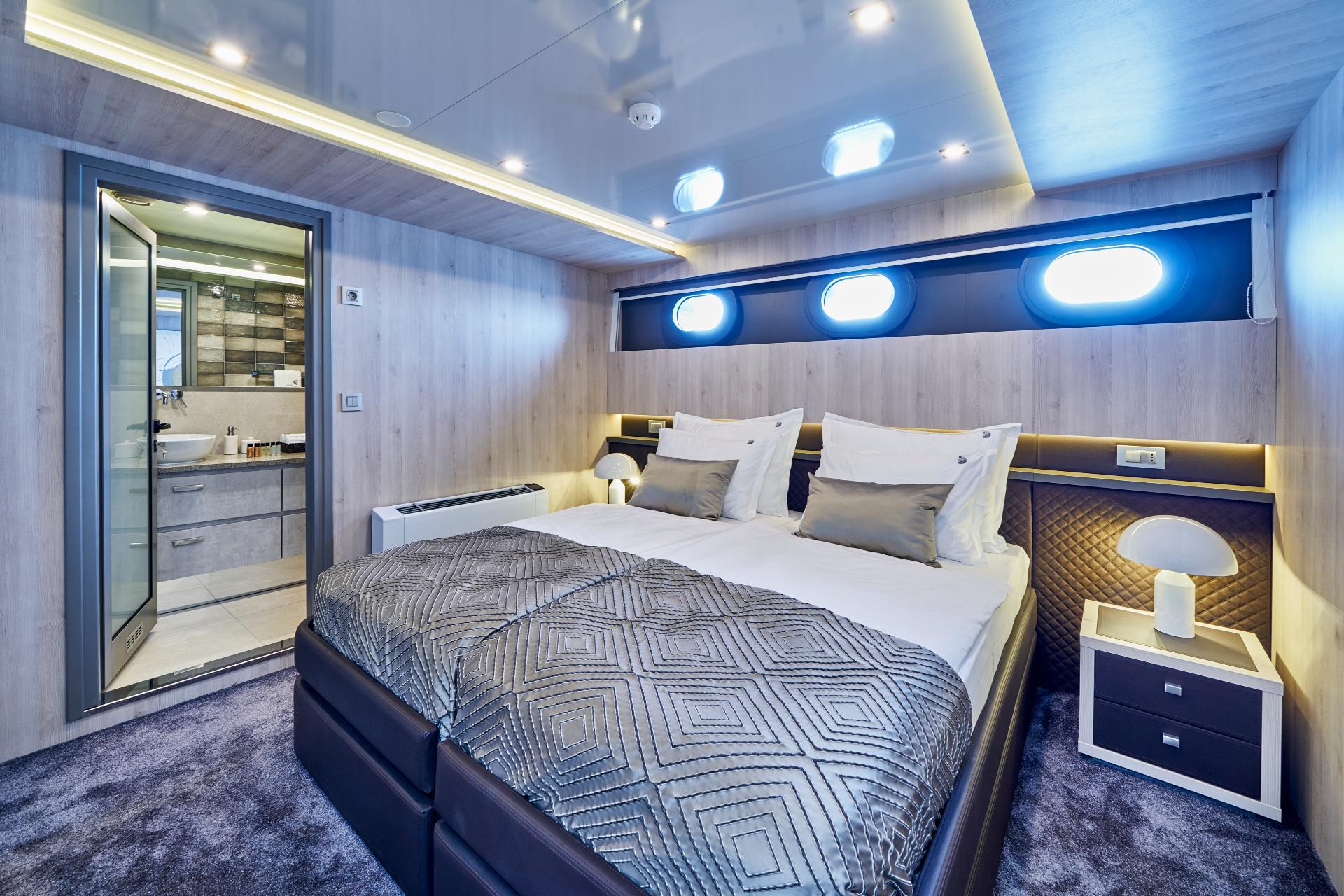 Twin + Convertible cabin (x4) image 2
