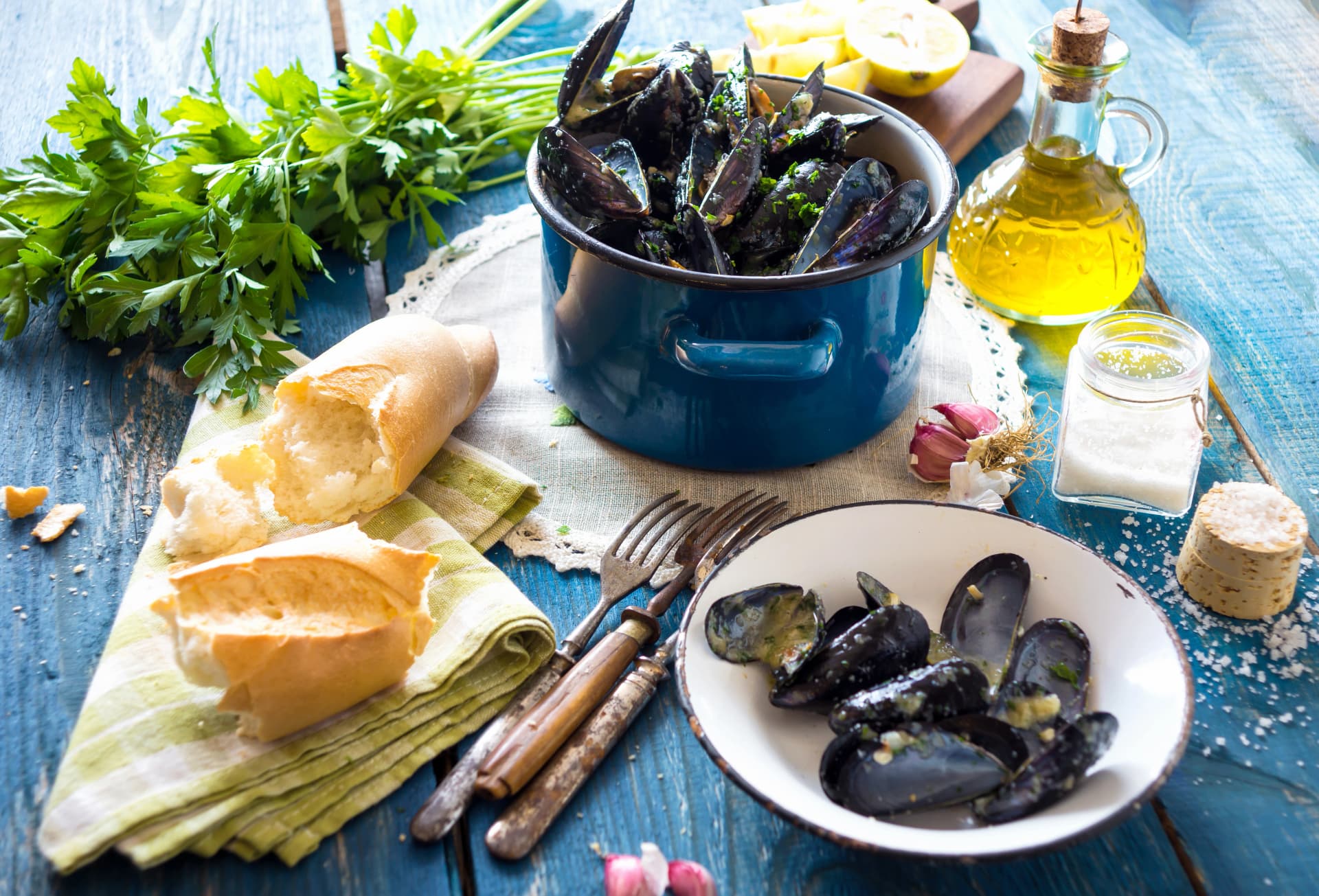 Mussels with buzara sauce 